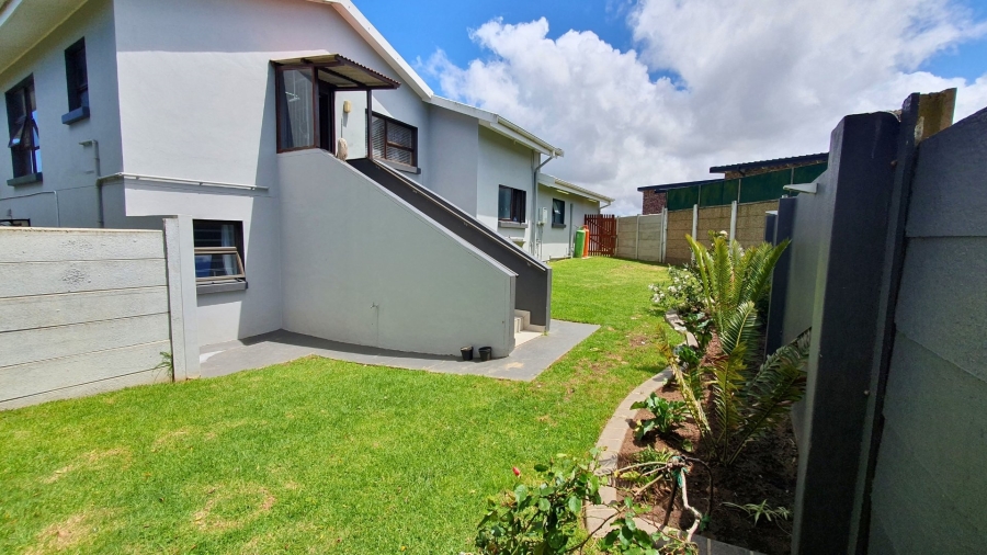 5 Bedroom Property for Sale in Dana Bay Western Cape